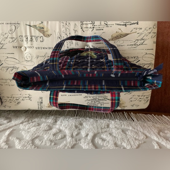 NWT Vera Bradley Tote: Blue/Red Quilted Plaid Fabric, Black Velvet Dog 15x11x6in - Picture 7 of 14